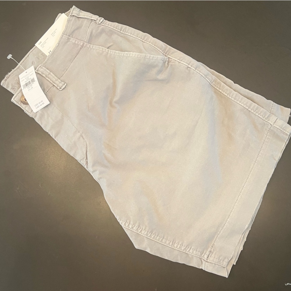 American Eagle NWT flex shorts size 29 - grey